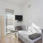 Apartamento With Parking Space Kanica - - 19986 *