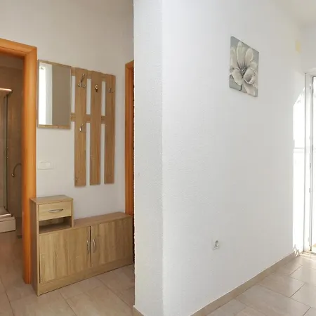 With Parking Space Kanica, - 19986 *