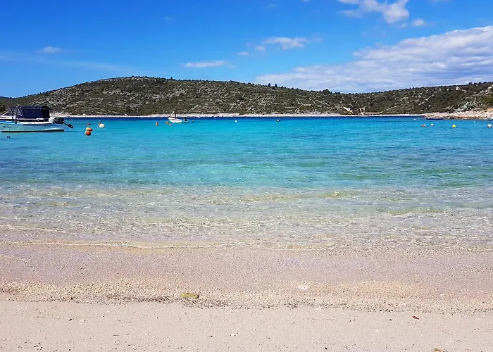 With Parking Space Kanica, - 19986 *